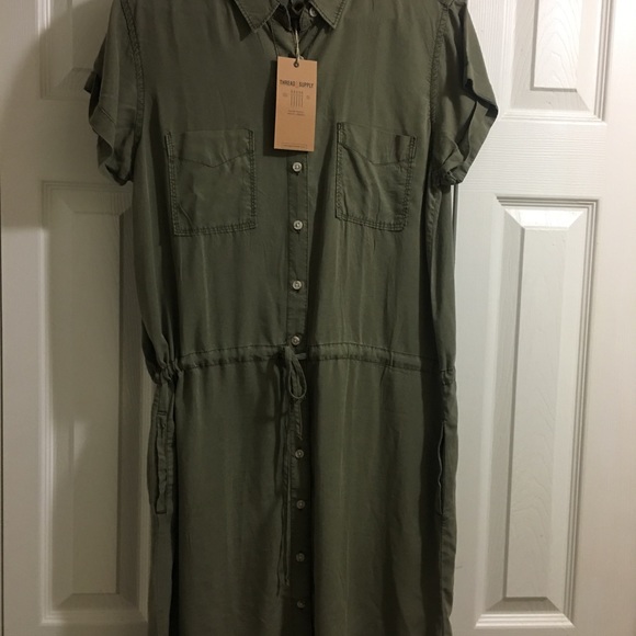 Dress - Picture 2 of 5